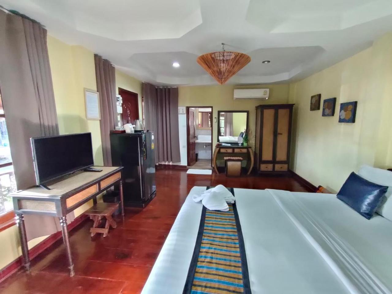 Jintana Resort Buriram Exterior photo