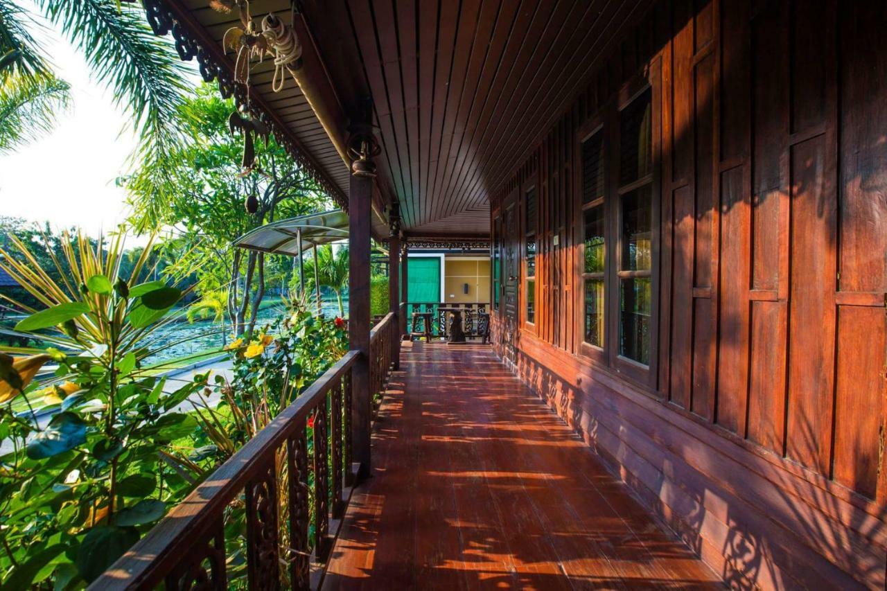 Jintana Resort Buriram Exterior photo