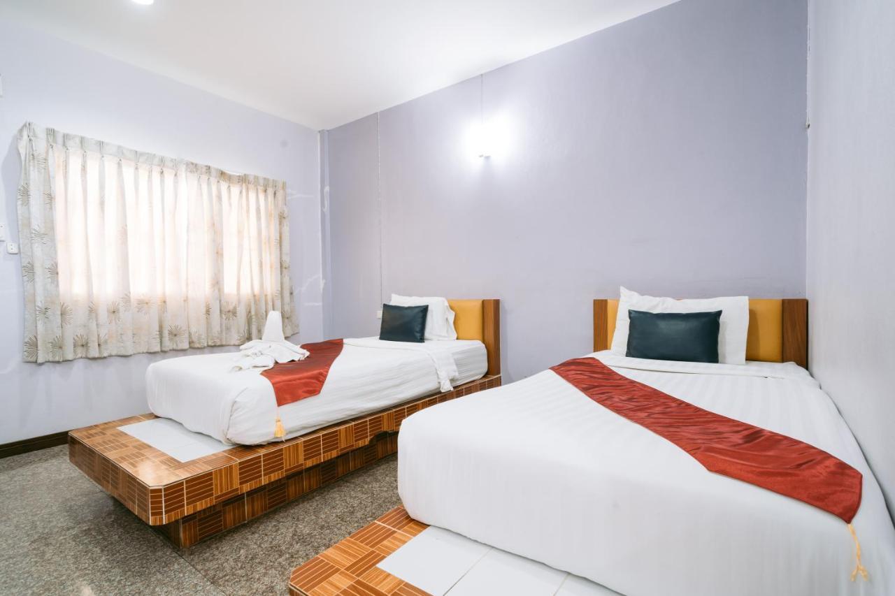 Jintana Resort Buriram Exterior photo