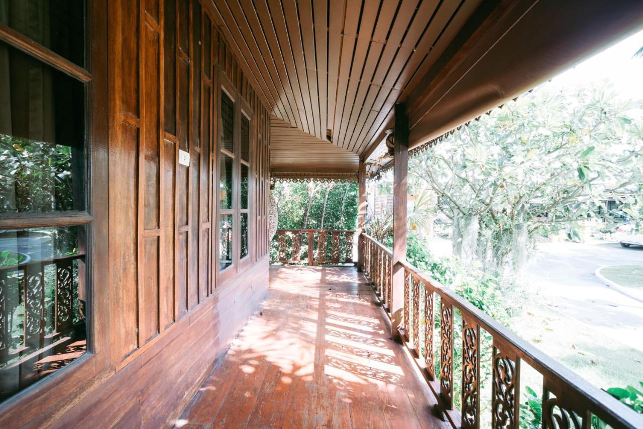 Jintana Resort Buriram Exterior photo